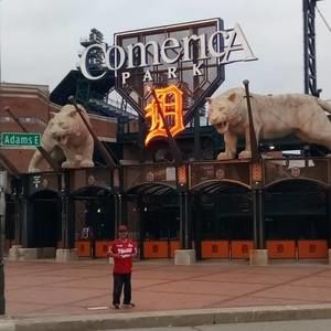 Meet your Posher, Antonio